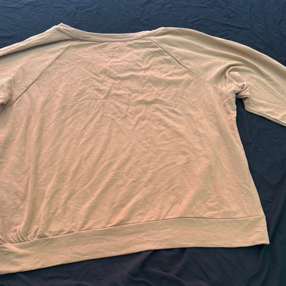 Workshop Republic Clothing Tan V-Neck Top women’s xl - Picture 10 of 14